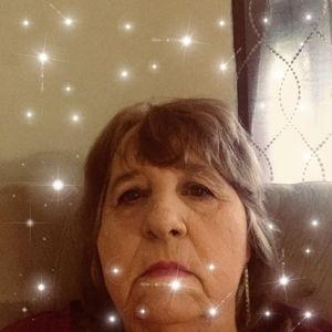 Meet your Posher, Norma